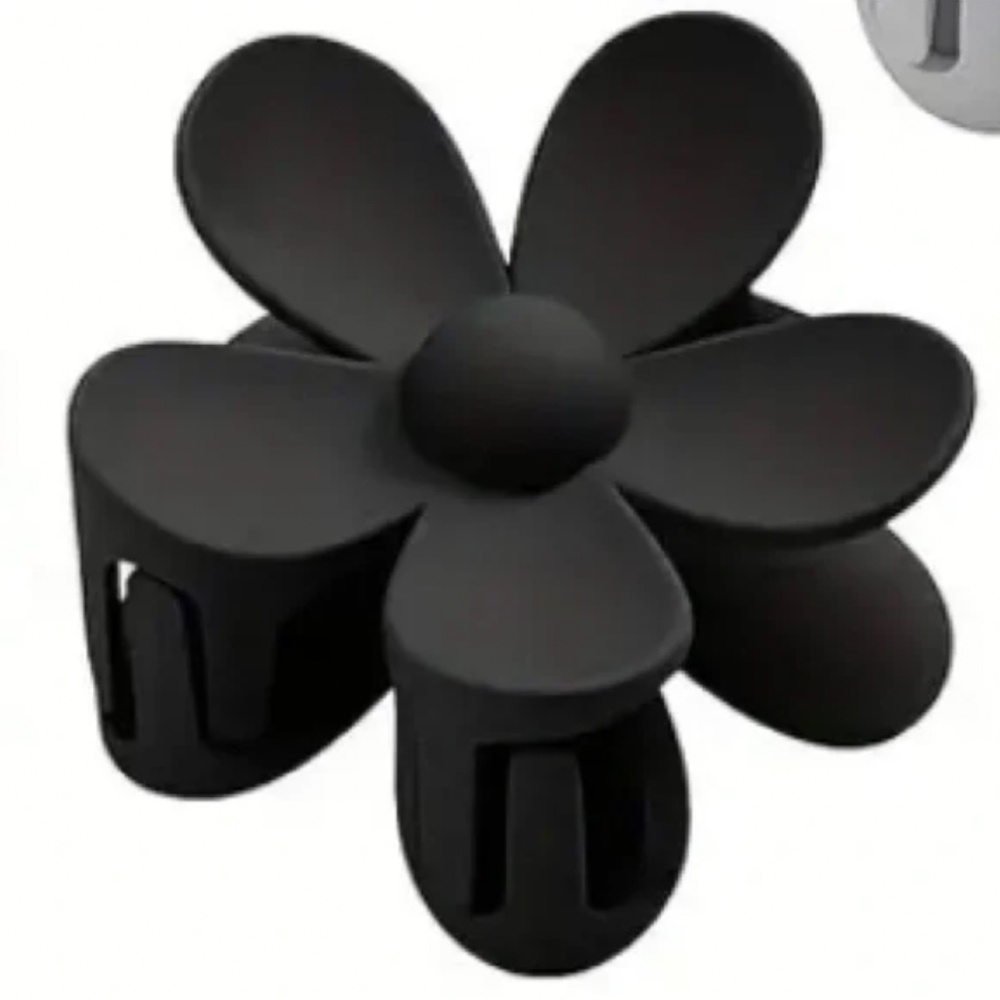 Black Flower Claw Clip